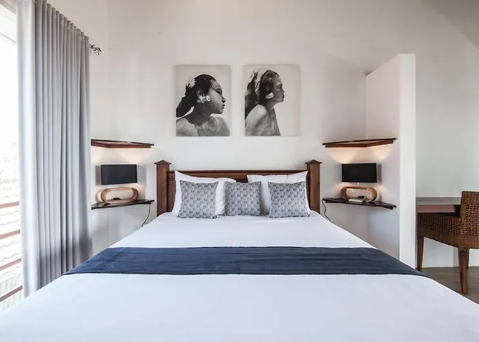 Villa Deluxe Tropical 6 Bedroom Near Canggu (Bali)
