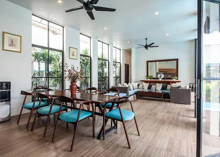 Deluxe Tropical 6 Bedroom Near Canggu (Bali)