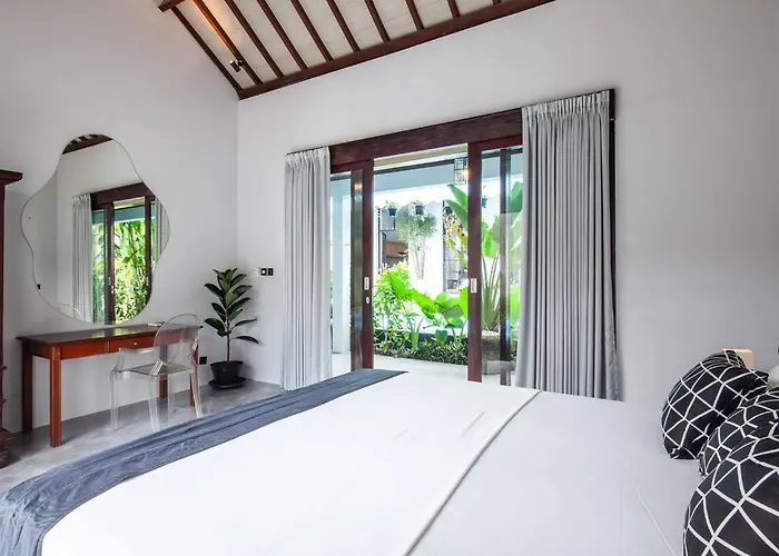 Villa Deluxe Tropical 6 Bedroom Near *